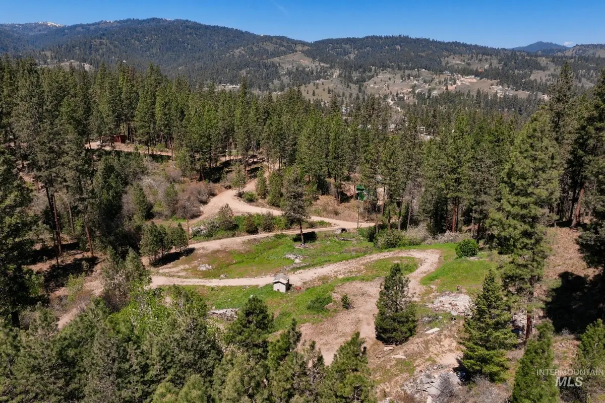 19 Red Bluff Rd., Boise, ID 83716 - #1