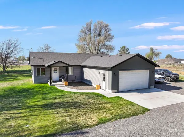 147 N Nampa, Wendell, ID 83355