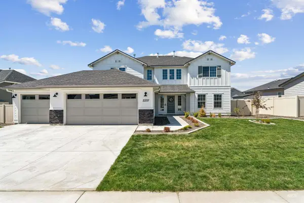 2237 N Blue Marsh Way, Star, ID 83669
