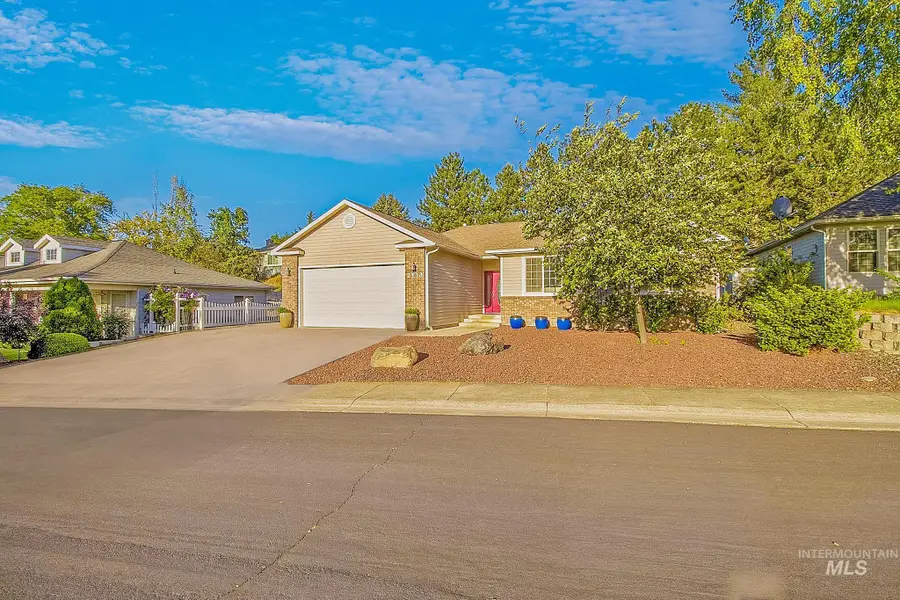2133 13th St, Lewiston, ID 83501 - #2