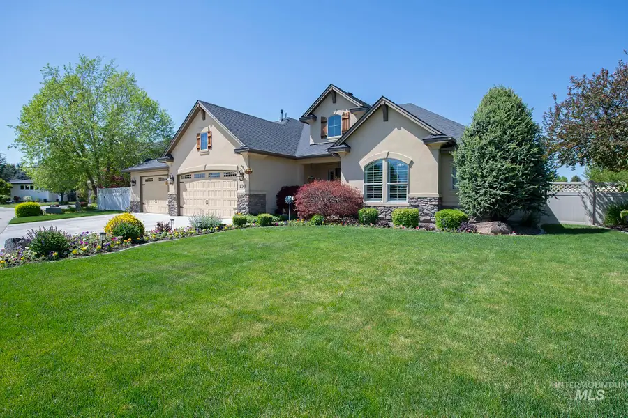 2341 W San Remo Dr, Meridian, ID 83646 - #3