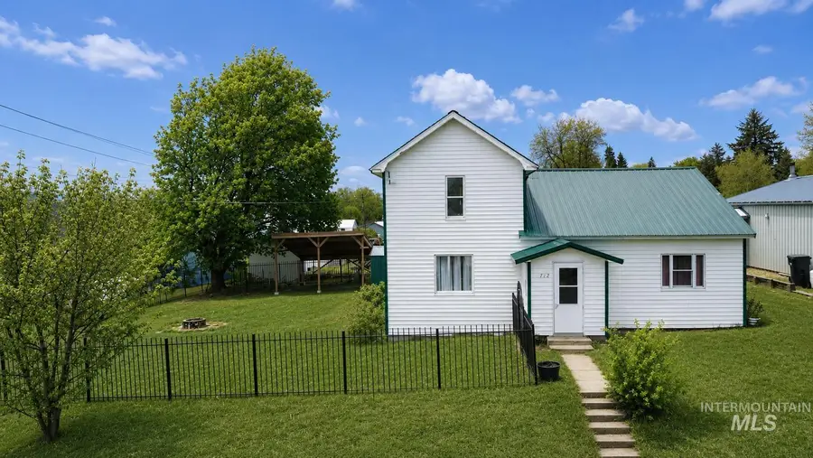 712 3rd Ave, Nezperce, ID 83543 - #2