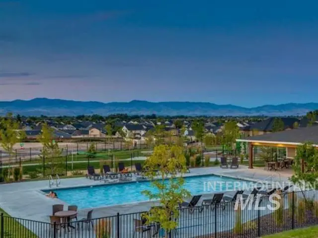 732 E Crest Ridge Dr, Meridian, ID 83642 - #3