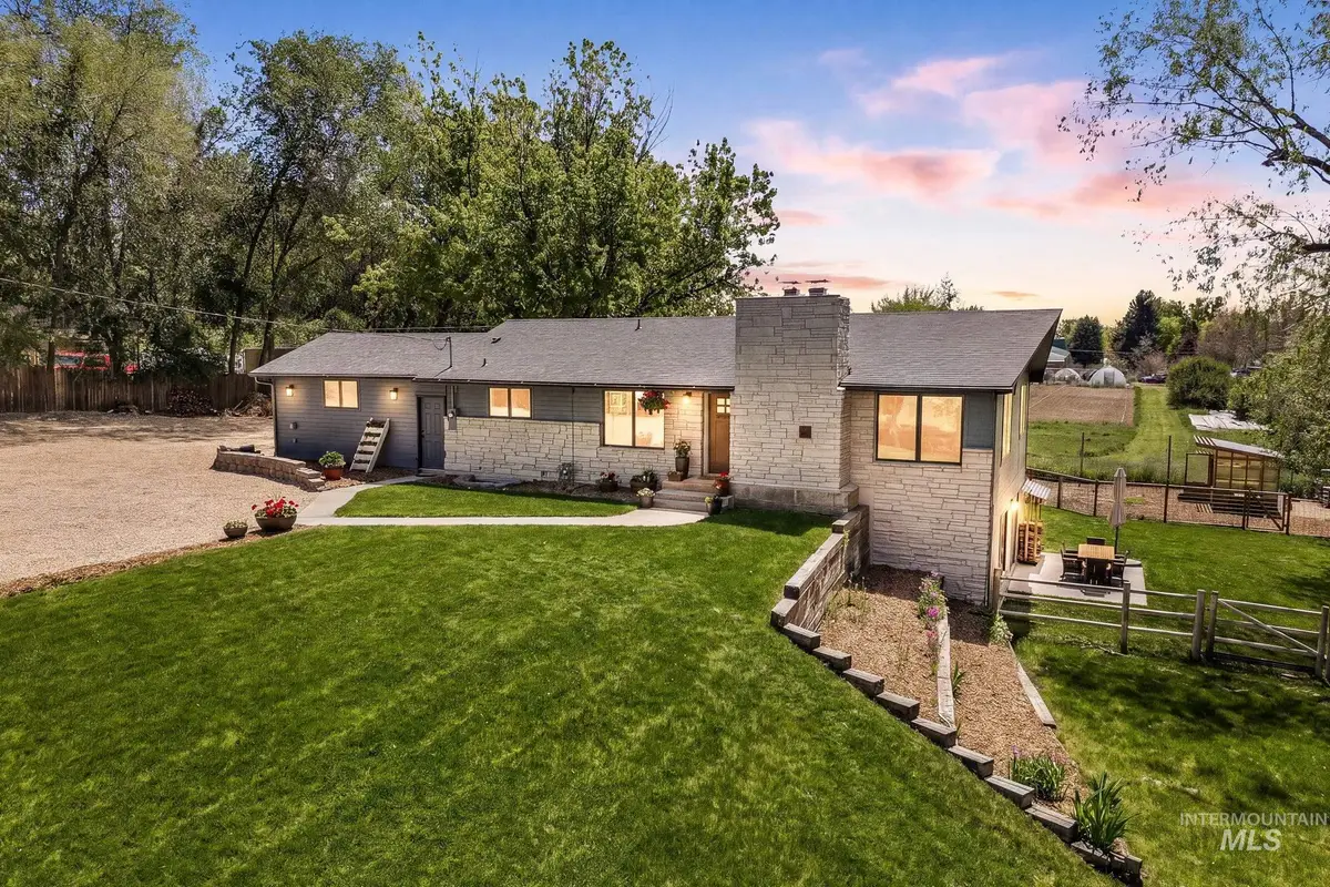 5331 W Hill Rd., Boise, ID 83703 - #1
