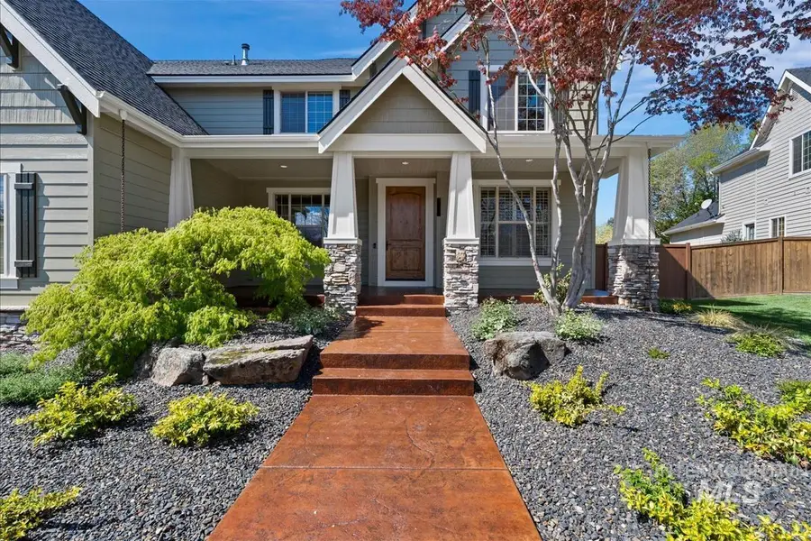1563 N Estancia Pl, Eagle, ID 83616 - #2