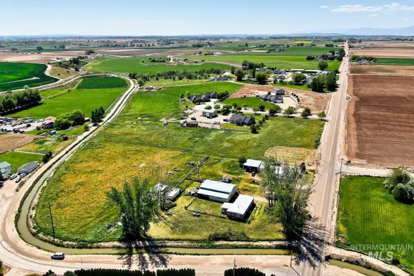 18532 Wagner Rd, Caldwell, ID 83607