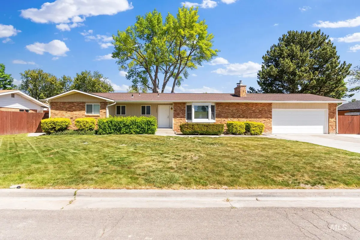 1337 Holly Dr, Twin Falls, ID 83301 - #1