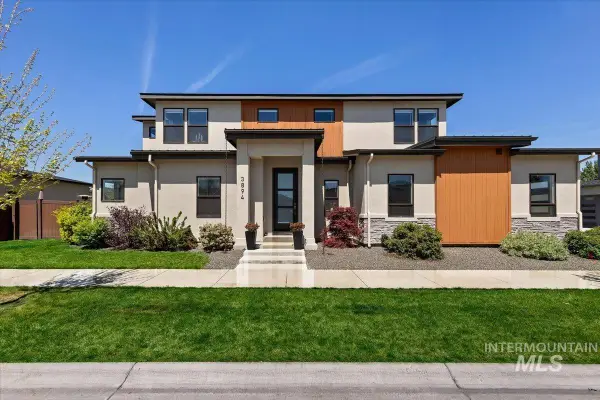 3894 W Crossley Dr, Eagle, ID 83616
