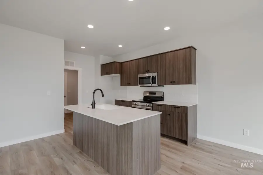 1553 W Braden Dr, Meridian, ID 83642 - #3