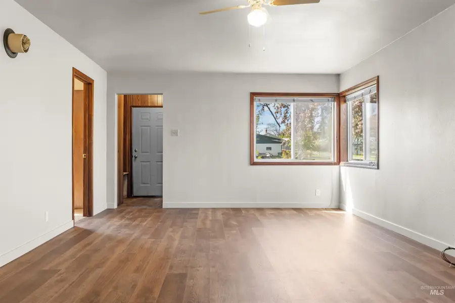 306 Foster Ave, Cottonwood, ID 83522 - #3