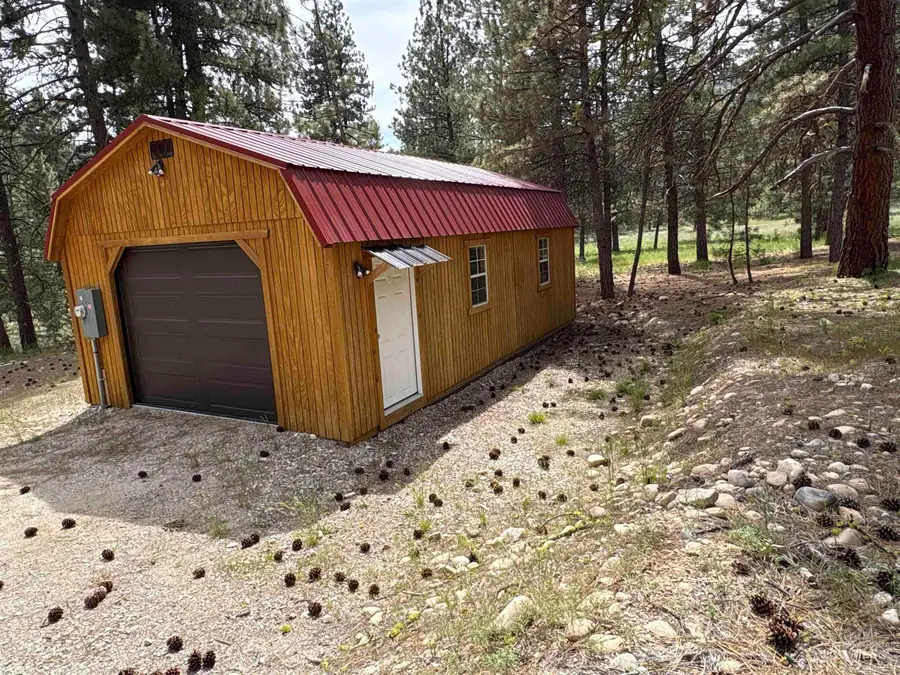 2019 N Meyers Dr, Pine, ID 83647 - #3