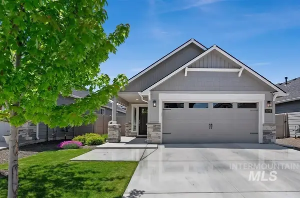 3279 NW 12th Ave, Meridian, ID 83646
