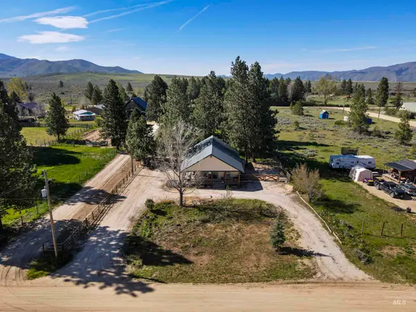 55 E Mary, Prairie, ID 83647