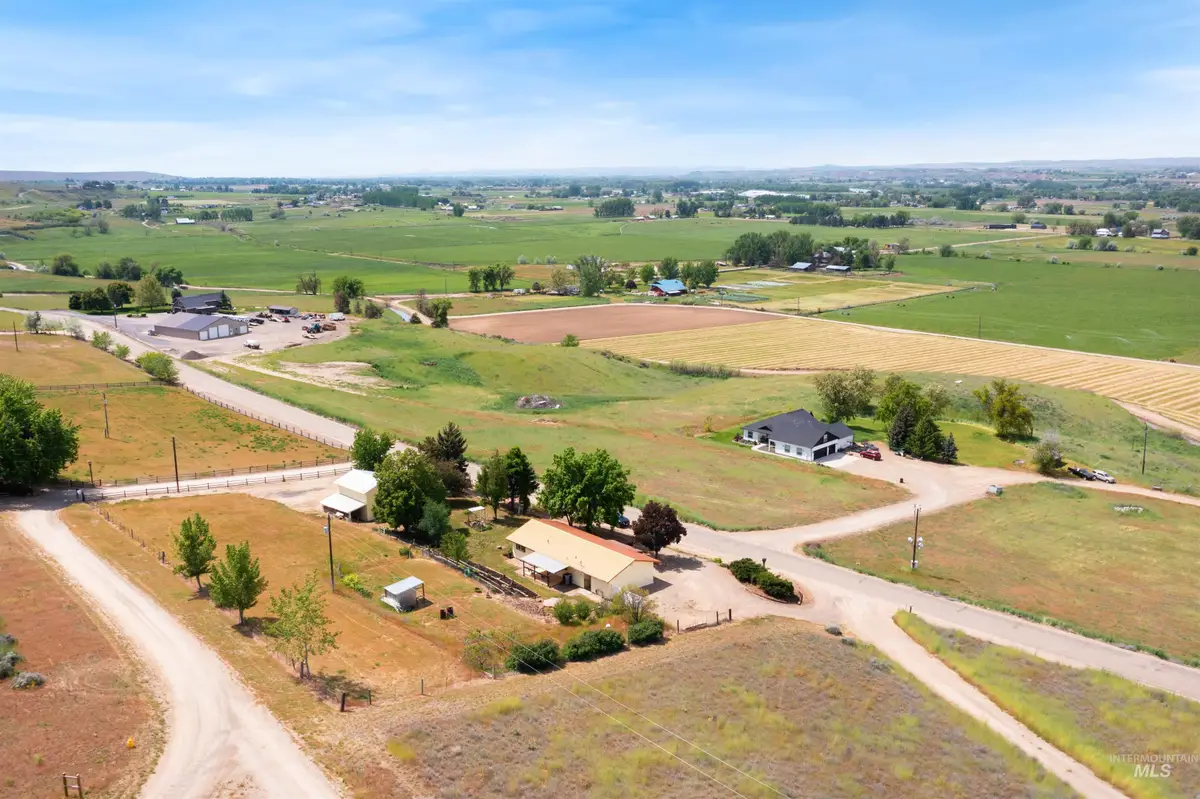 12184 Hill Rd, Payette, ID 83616 - #1