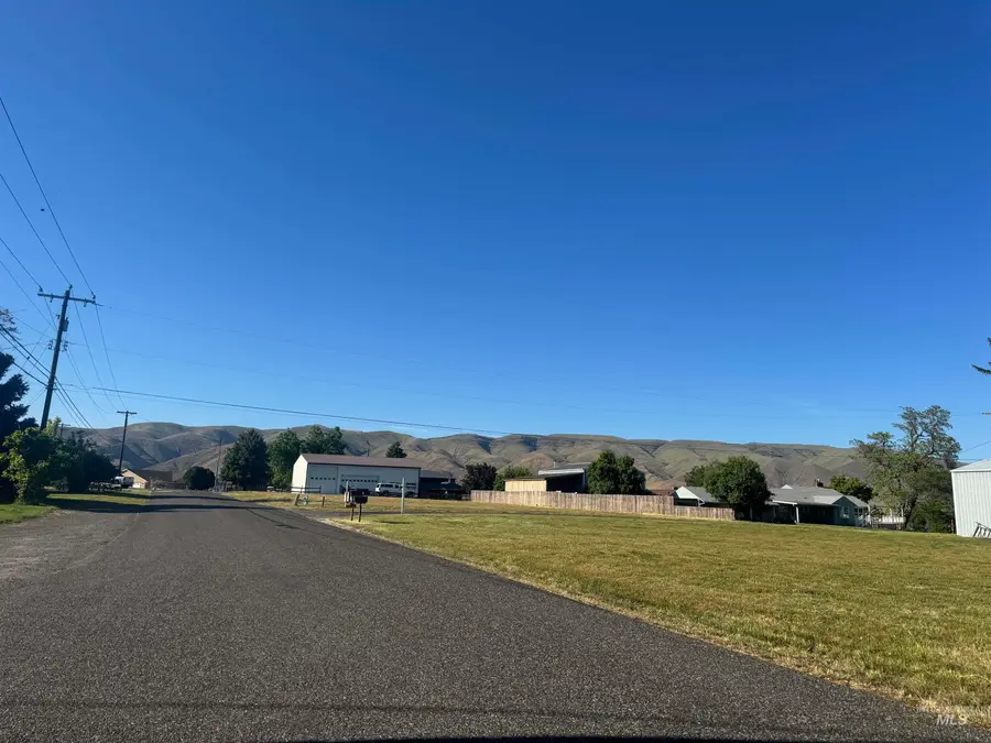 NKA Valleyview Dr., Clarkston, WA 99403 - #2