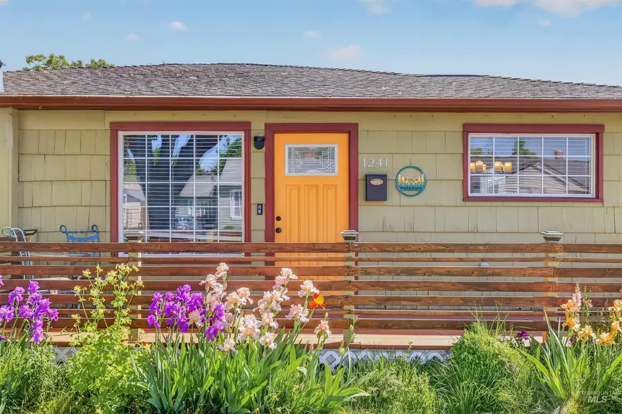 1241 5th Street, Clarkston, WA 99403 - #3