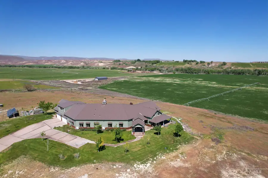 1030 Desert Glen Rd, Adrian, OR 97901 - #3