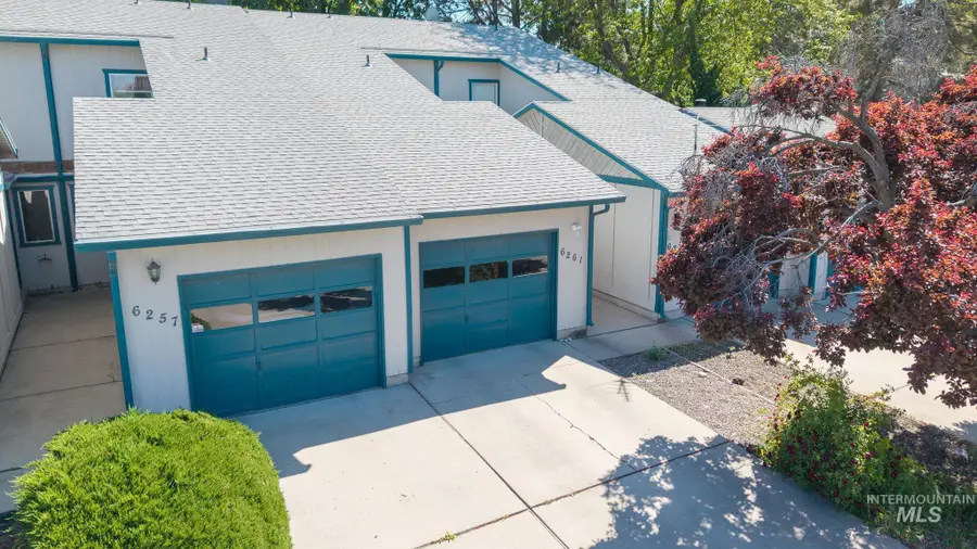 6261 W Morris Hill Rd, Boise, ID 83704 - #2