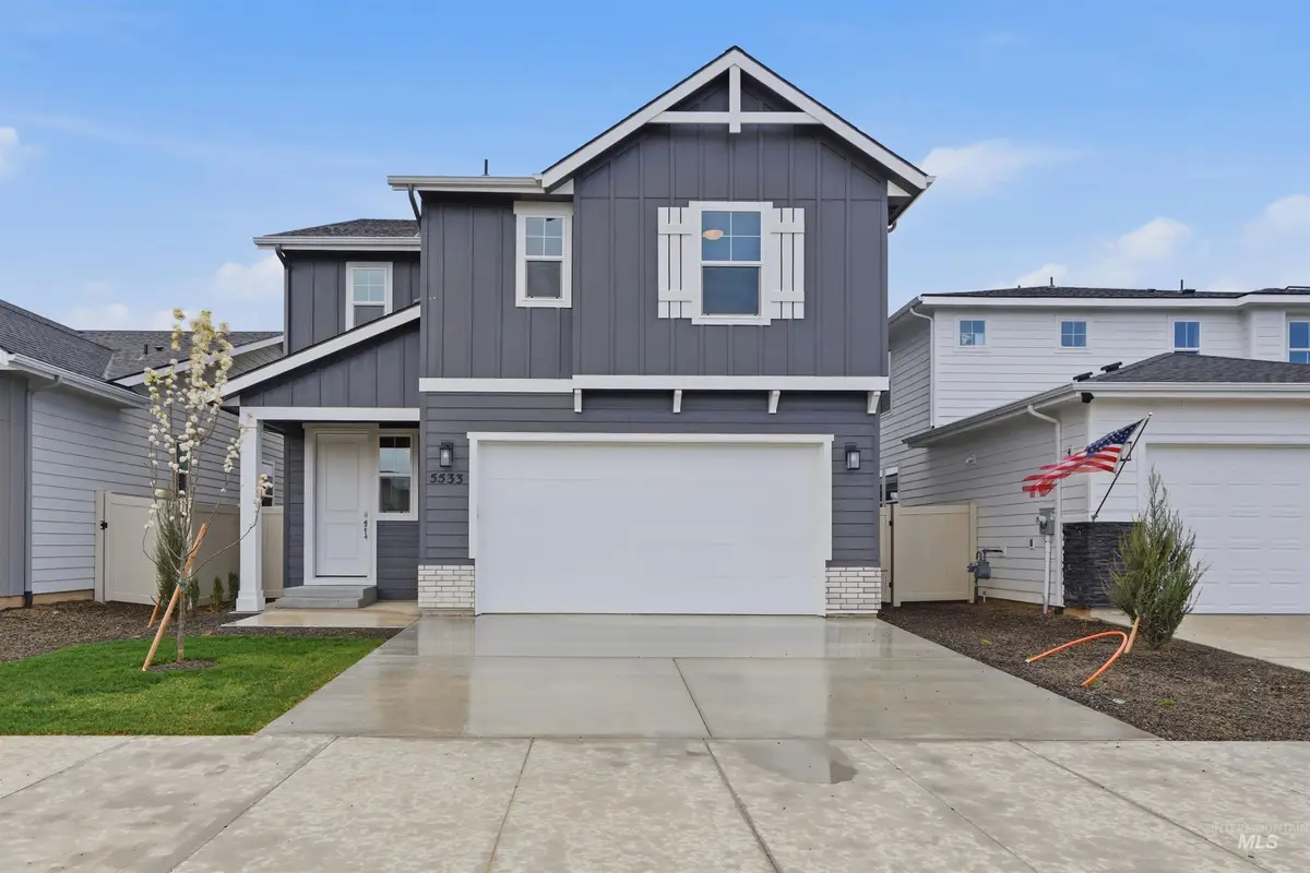 5493 W Lost Rapids St, Meridian, ID 83646 - #1
