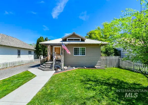 486 W Main St, Vale, OR 97918