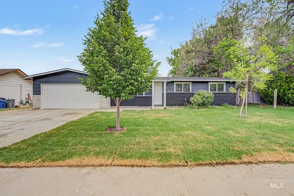 10070 W Canterbury, Boise, ID 83704 - #1