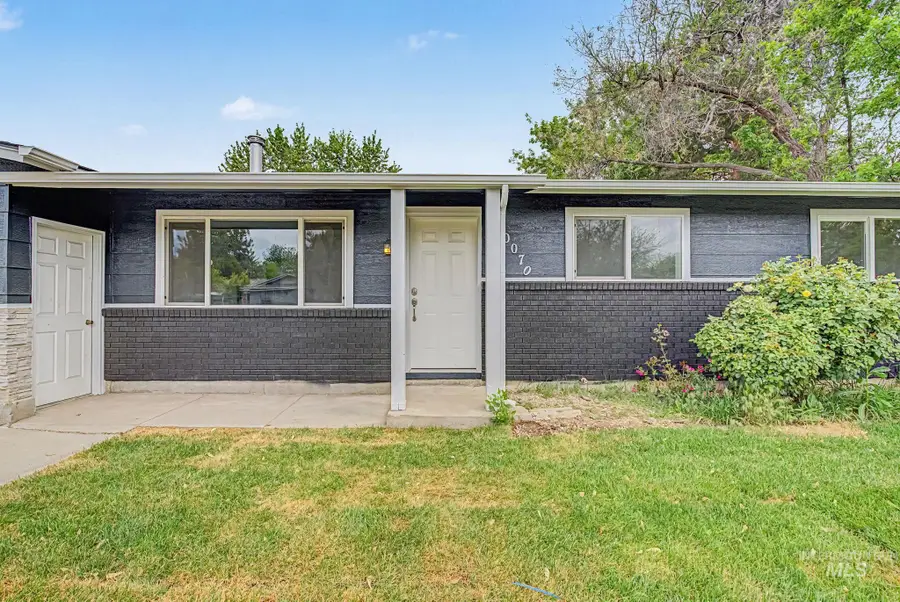 10070 W Canterbury, Boise, ID 83704 - #3