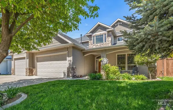 1054 E Pasacana Dr, Meridian, ID 83646
