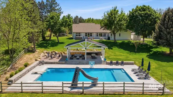 705 E Rush Ct, Eagle, ID 83616