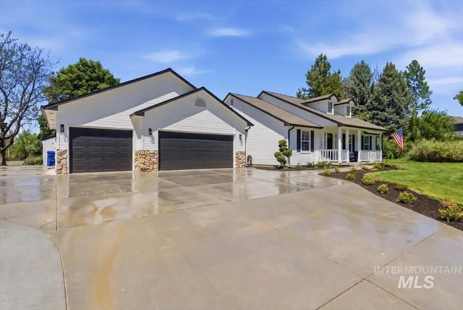 705 E Rush Ct, Eagle, ID 83616 - #3