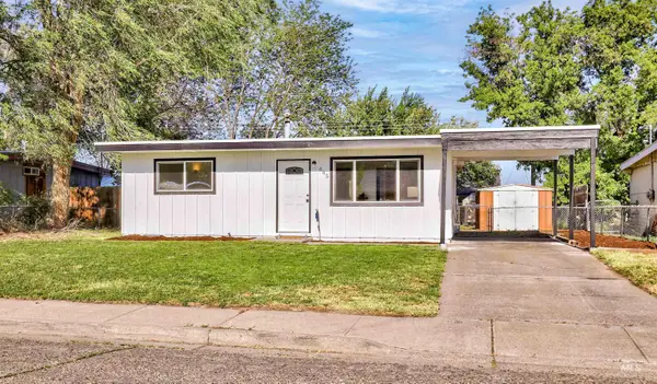 665 S 13th East, Mountain Home, ID 83647