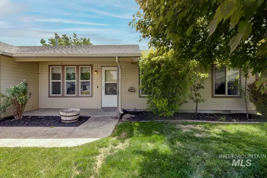 1465 E Buchman Ct, Meridian, ID 83642 - #3