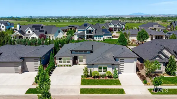 4588 W Sugar Tree Dr, Meridian, ID 83646