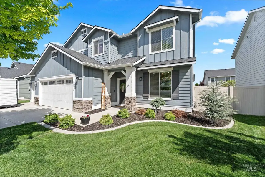 3094 W Sunny Cove St, Meridian, ID 83646 - #2