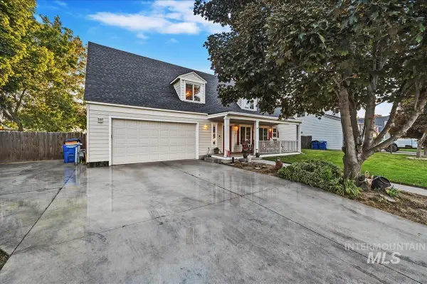 209 Crimson Circle W, Fruitland, ID 83619