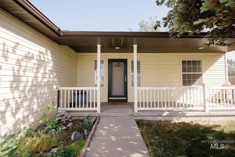 1089 NW Amanda Rae, Mountain Home, ID 83647 - #2
