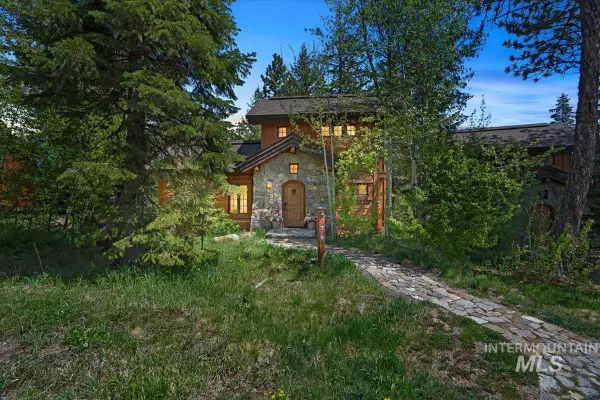 7 Rock Creek Ct., Donnelly, ID 83615