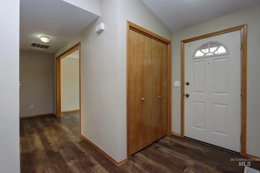 1345 Rosewood, Mountain Home, ID 83647 - #3