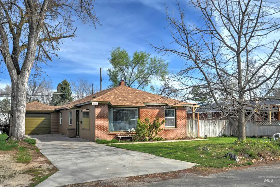 8014 W Holt St., Boise, ID 83704 - #2