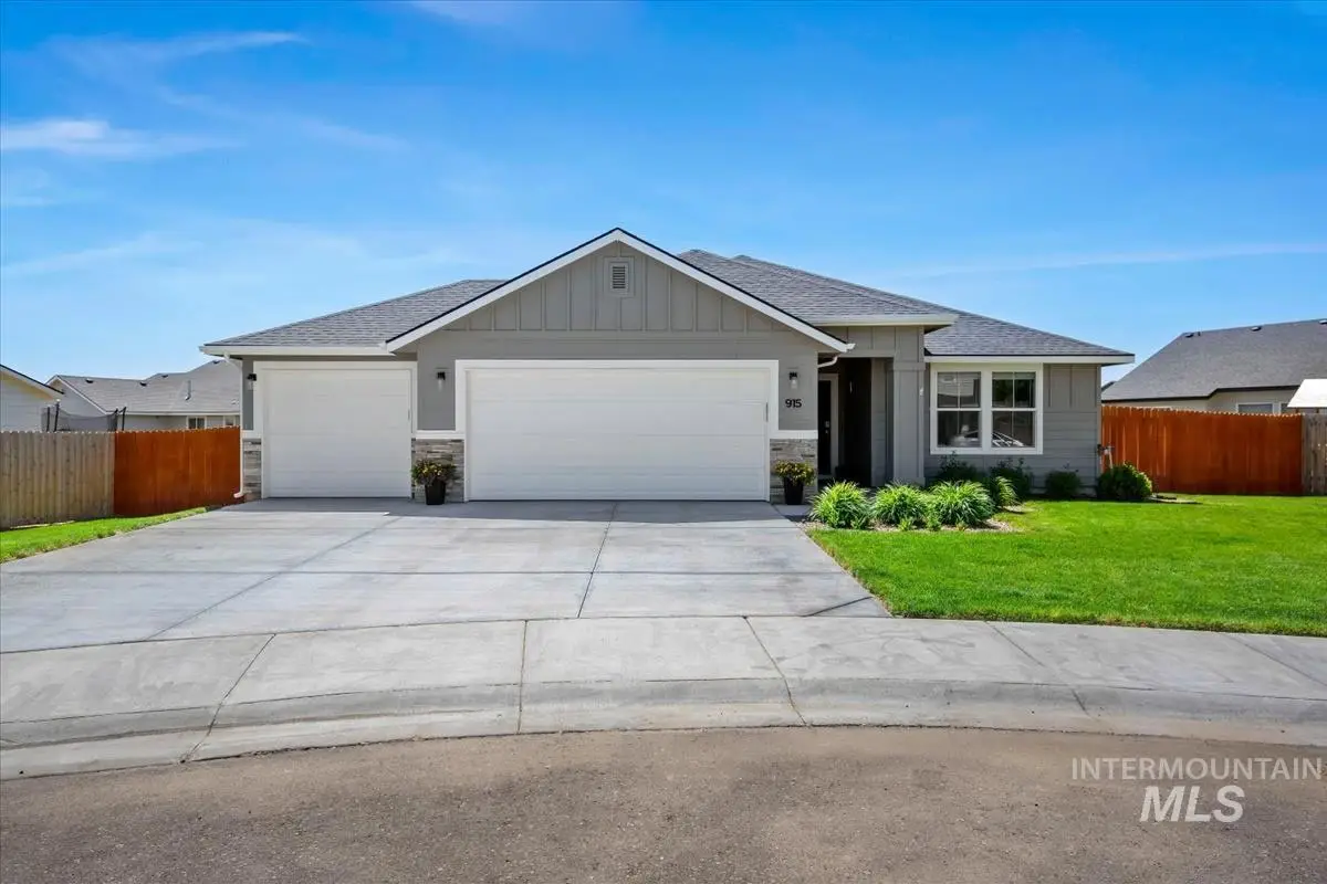 915 Accipiter Pl, Mountain Home, ID 83647 - #1