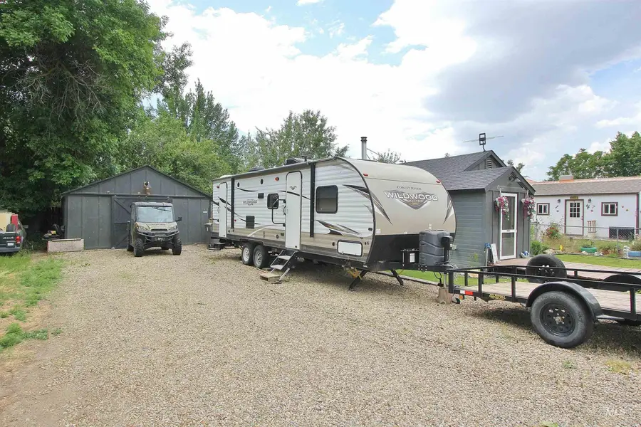 263 N Fargo Ave, Notus, ID 83656 - #3