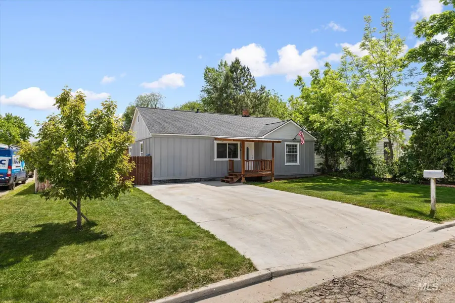 304 Maple St, Nampa, ID 83686 - #2