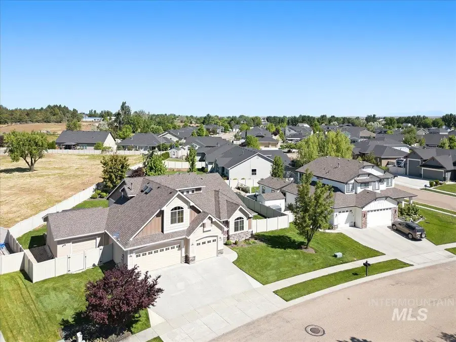 1183 N Buffalo Way, Middleton, ID 83644 - #2