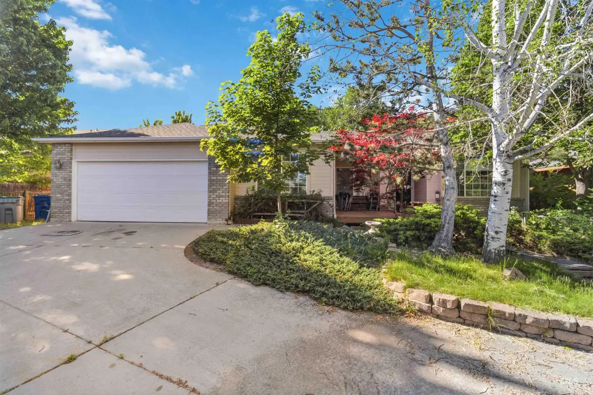 6482 S Lodgepole Pl, Boise, ID 83716 - #1