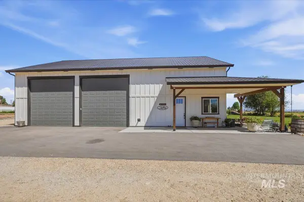 13906 Winding Willow Dr, Caldwell, ID 83607
