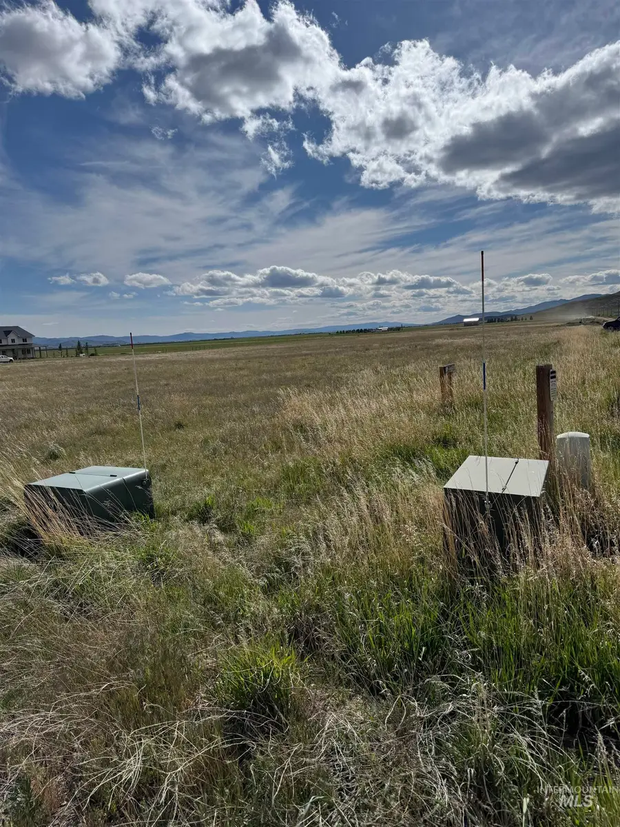 217 W 300 N, Fairfield, ID 83327 - #2