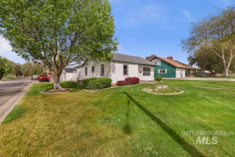 830 N 9 Th, Buhl, ID 83316 - #2