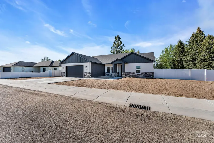 1218 Jade Drive, Rupert, ID 83350 - #3