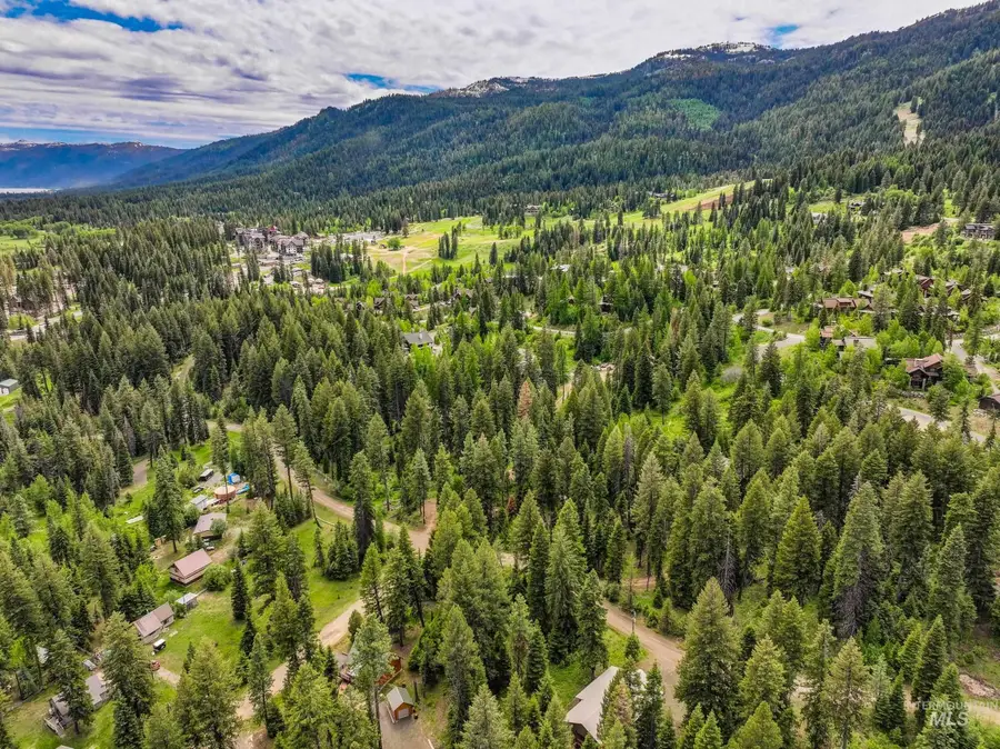 2150 Lydia Dr, Donnelly, ID 83615 - #2
