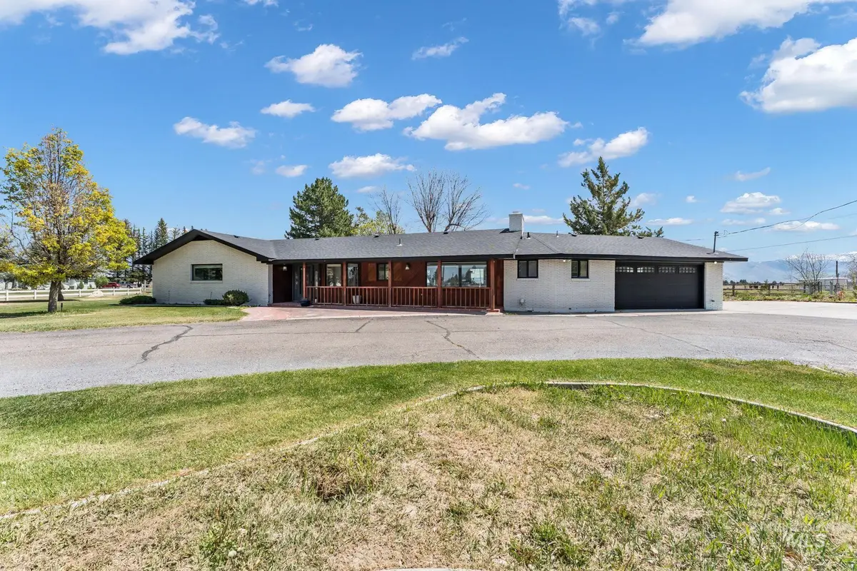 223 S Hwy 27, Burley, ID 83318 - #1