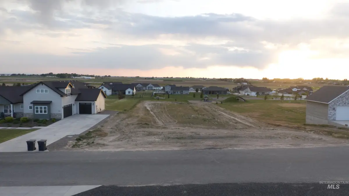 3833 E Susan Cir, Kimberly, ID 83341 - #1